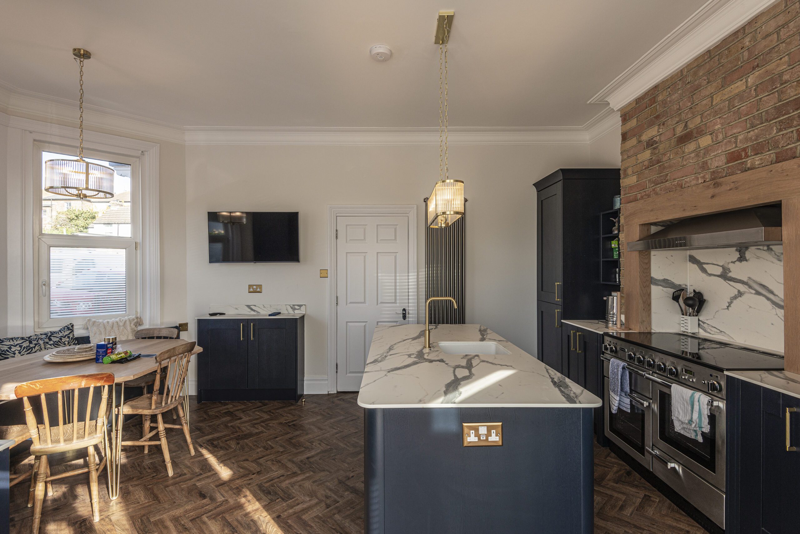 B-Kitchen-6837-2