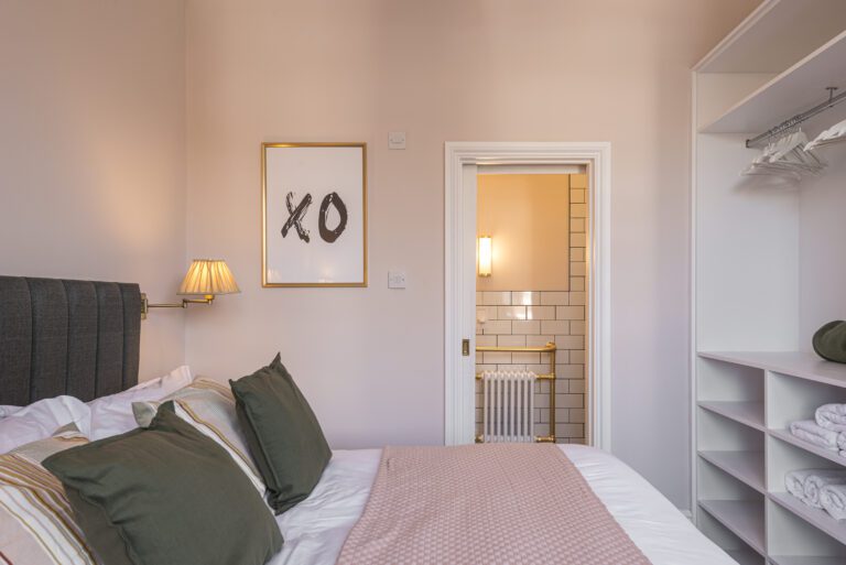 Bedroom-2-7007